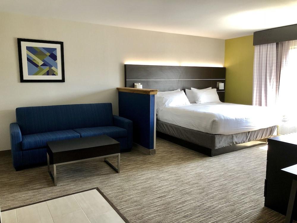 Holiday Inn Express Great Barrington By Ihg Eksteriør billede