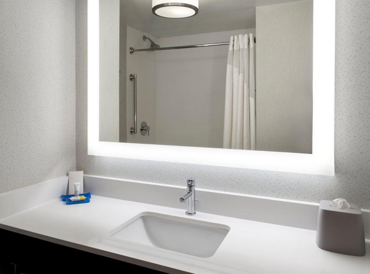 Holiday Inn Express Great Barrington By Ihg Eksteriør billede