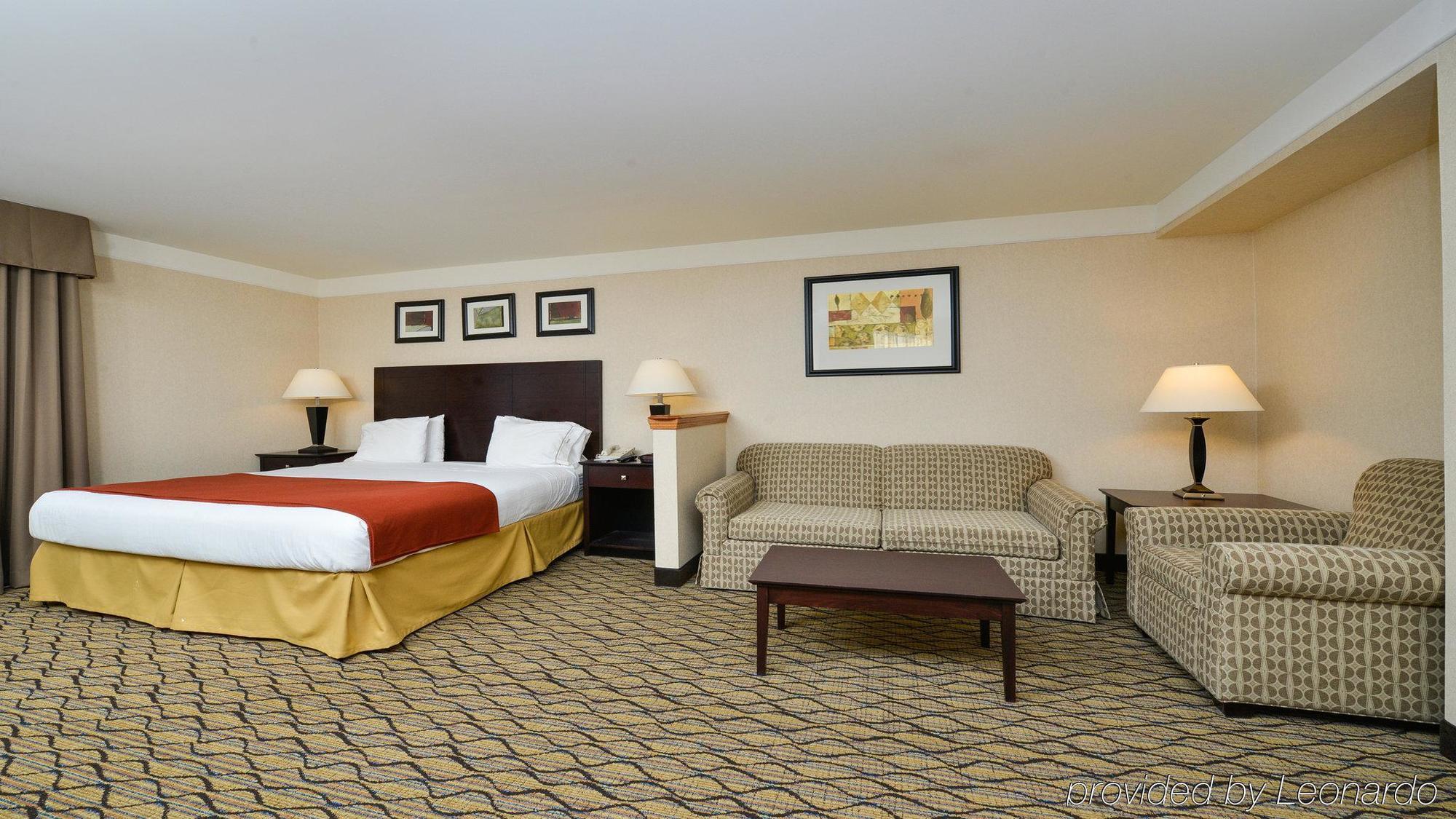 Holiday Inn Express Great Barrington By Ihg Eksteriør billede
