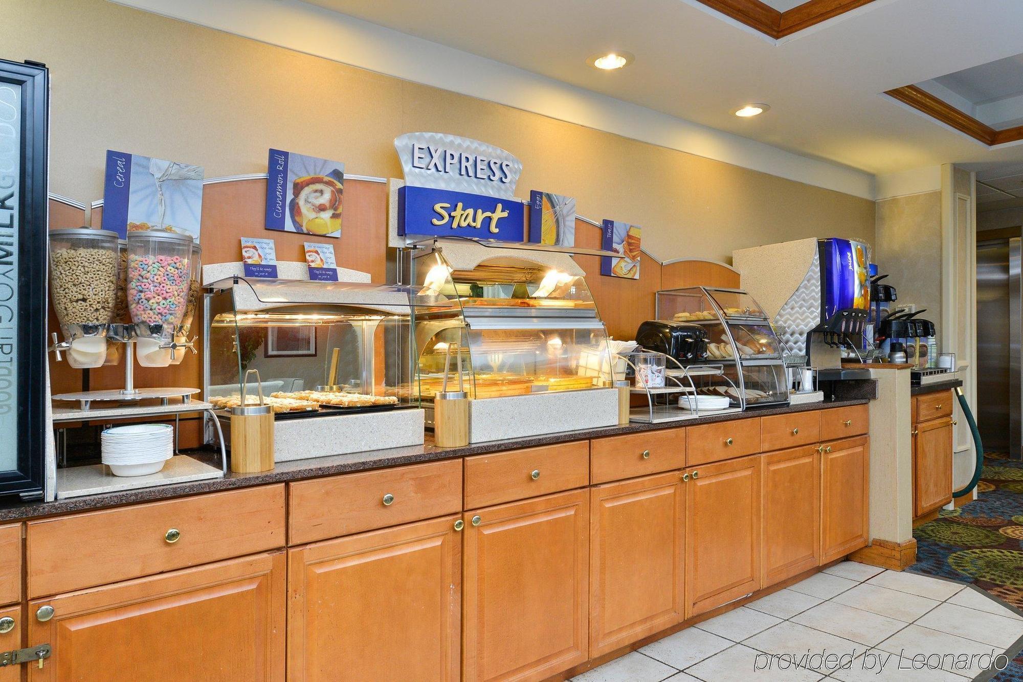 Holiday Inn Express Great Barrington By Ihg Eksteriør billede
