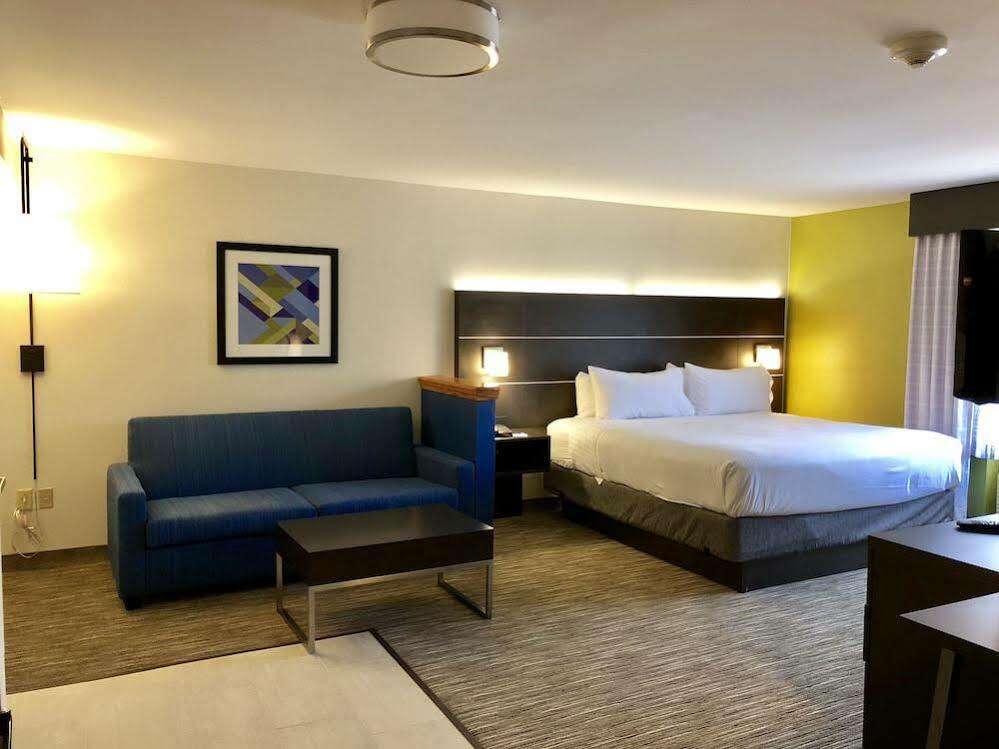 Holiday Inn Express Great Barrington By Ihg Eksteriør billede